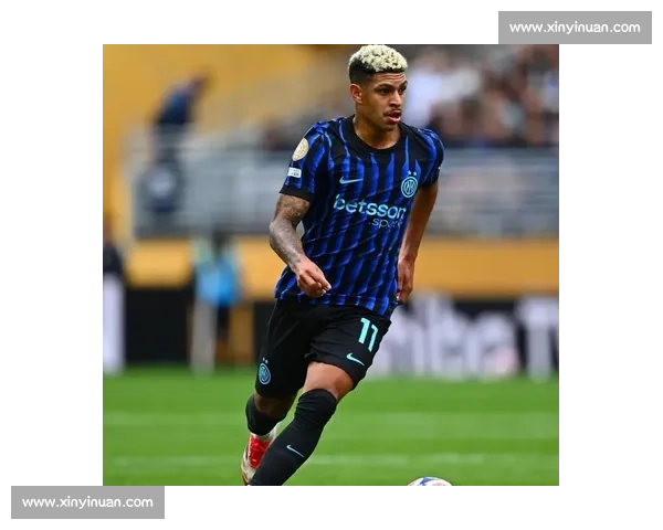 官宣倒计时博尼周二体检，国米敲定 2400 万欧元五年长约